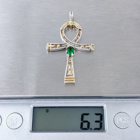 Estate Sterling Silver 925 Green Cubic Zirconia Egyptian Ankh Cross Pendant - Picture 9 of 9